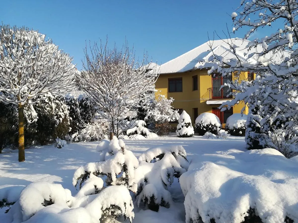 Voelgy Apartman Eger Hungria
