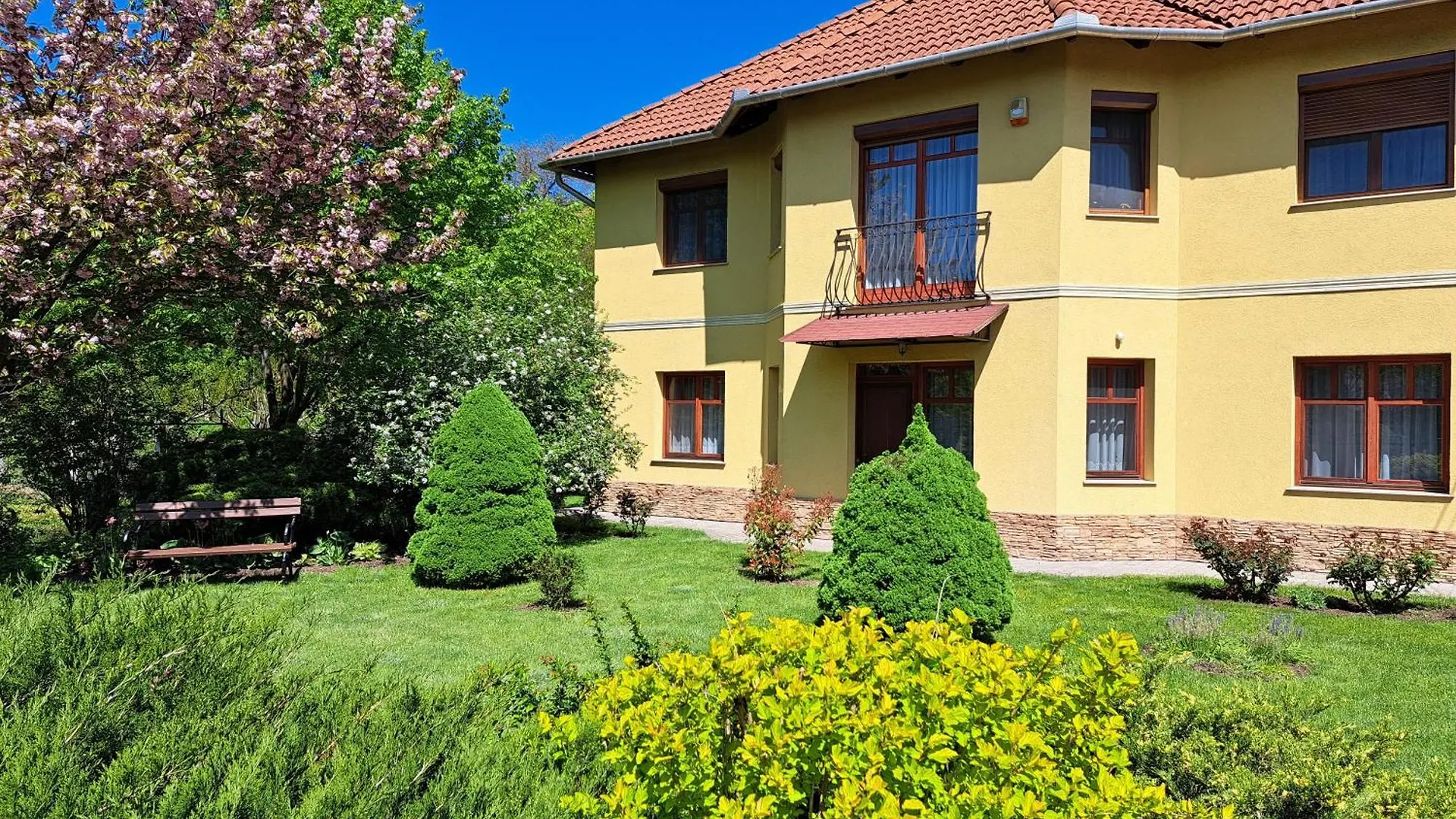 Voelgy Apartman Eger